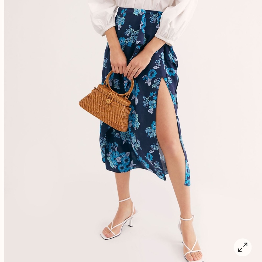 NWOT FREE PEOPLE SUNRAY SARONG MIDI SKIRT Z36-5